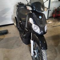 Piaggio Carnaby 200 gs