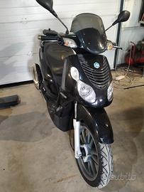Piaggio Carnaby 200 gs