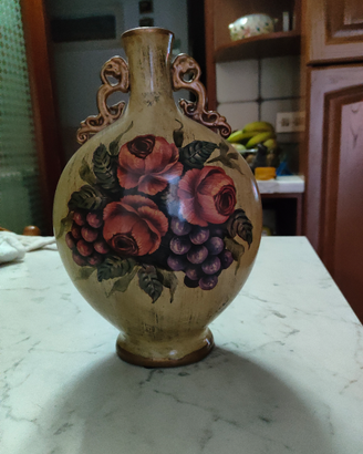 Vaso in porcellana inglese con rose