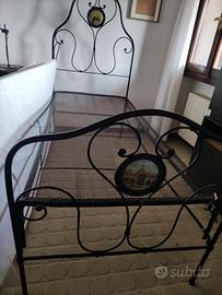 Letto antico in ferro battuto fine '800 primi '900