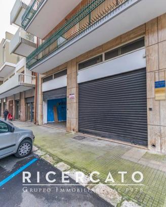 Locale commerciale in zona Mazzini