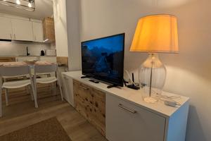 Trilocale con posto auto - aff stagionale