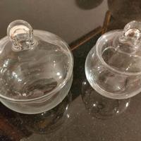 ciotola di vetro con coperchio - due