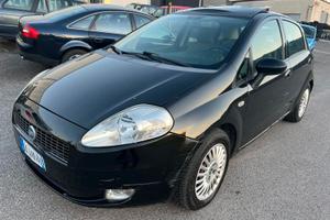 Fiat Grande Punto 1.3 MJT 75 CV 5 porte Dynamic