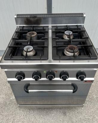 Cucina 4 fuochi inox con forno