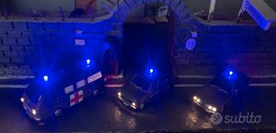 1/43 polizia con luci