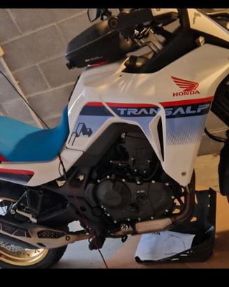 sella per moto artigianale per Honda Transalp 750 