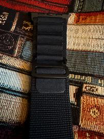 Cinturino Alpine Loop Per Apple Watch Black Edit