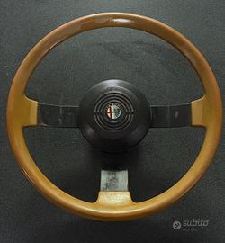 Volante d’epoca per Alfa Romeo Giulietta del 1985