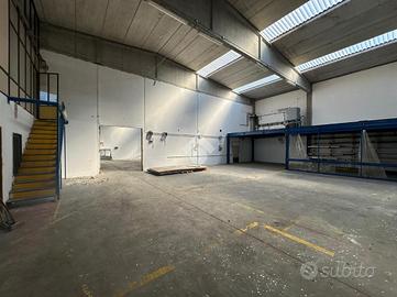 CAPANNONE A ALPIGNANO