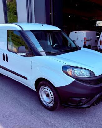 FIAT Doblo MAXI - 3 POSTI - KM 69.000 - PARATIA