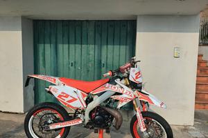 HM 50
