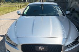 Jaguar xe 2.0 Awd portfolio