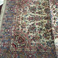 Tappeto persiano annodato a mano 195 per 305 cm.