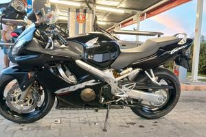 honda cbr 600 f4i