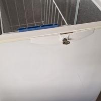 Congelatore Whirlpool a pozzetto