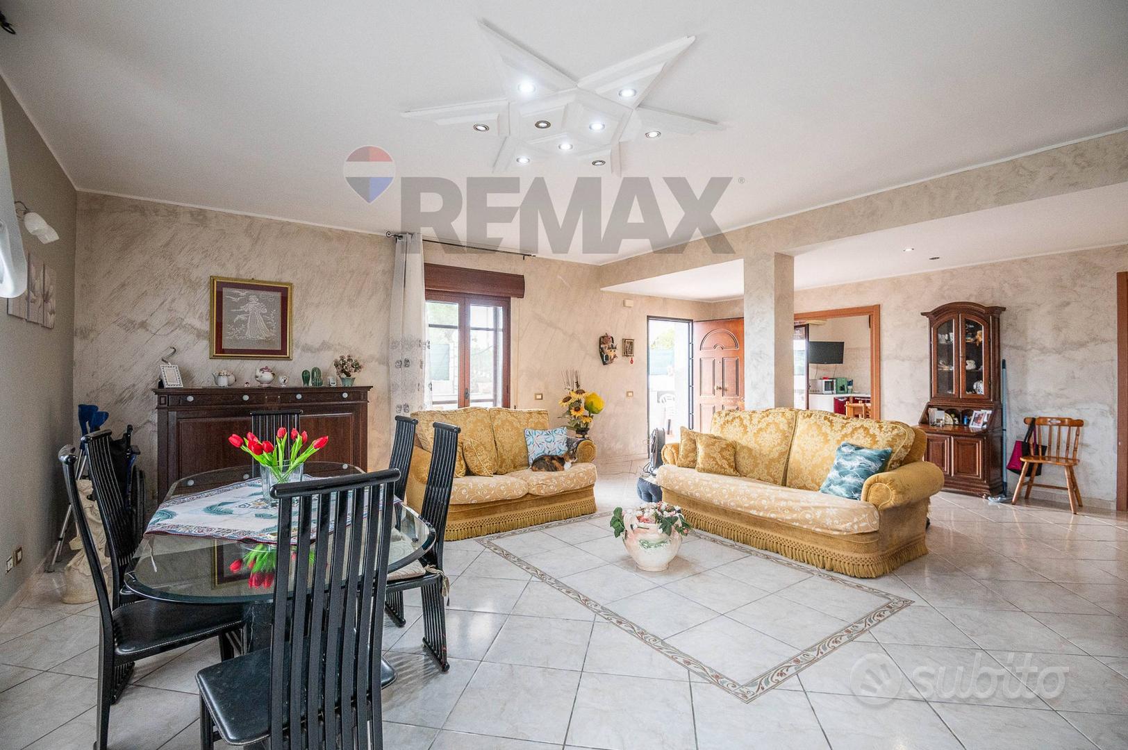 Casa – Siracusa, Capo Murro di Porco - Altro