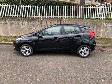 FORD FIESTA GPL 2013 TITANIUM