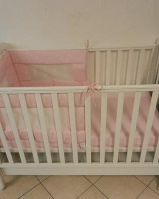 lettino rosa cuoricini