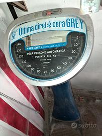 Bilancia pesapersone vintage