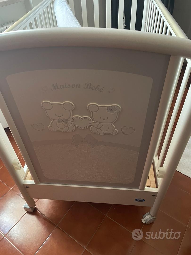Culla lettino pali Tutto per i bambini In vendita a Brescia - Main Image