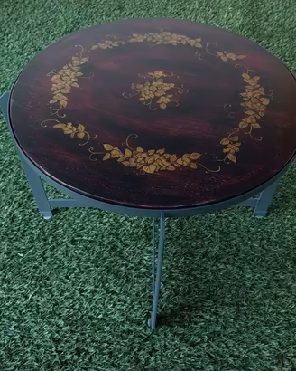 Tavolino rotondo in legno decorato a mano 