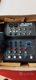 mixer audio Alesis