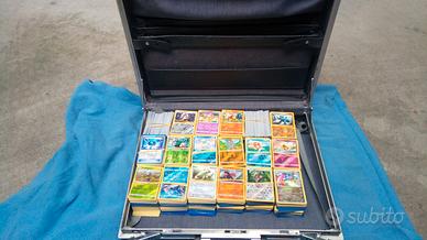 Carte Pokemon a mazzi pz.100, a scelta,leggi info