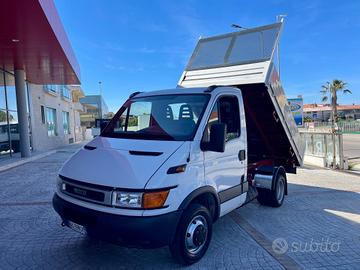 Iveco Daily 35C11 Ribaltabile Trilaterale