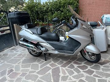 Honda SilverWing 600