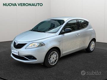 Lancia Ypsilon 1.2 5P Silver