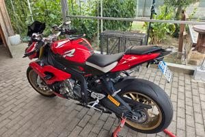 BMW s1000r 