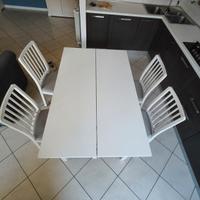 tavolo ikea + 4 sedie