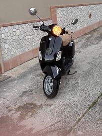 Piaggio Vespa 50 LX - 2015