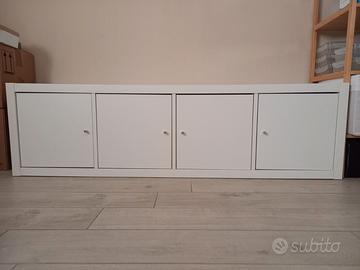 Struttura kallax 1x4 con sportelli