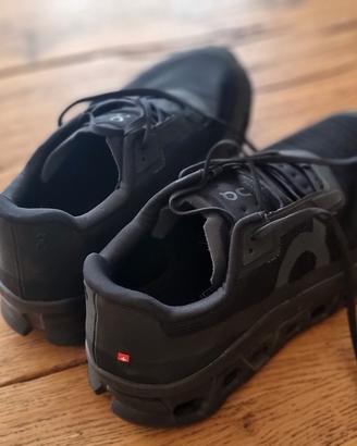 scarpe On Running nuove TG 44