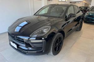 PORSCHE Macan 2.0
