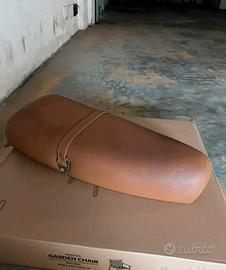 SELLA VESPA “ PX “