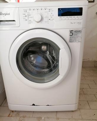 lavatrice whirlpool 