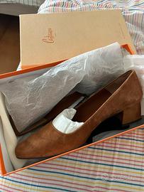 Scarpe chiuse castañer