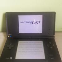 Nintendo dsi nero con pennino e caricatore 