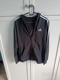 Felpa Adidas con cappuccio