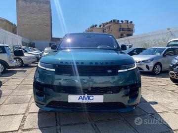 LAND ROVER Range Rover Sport 4.4 V8 First Editio