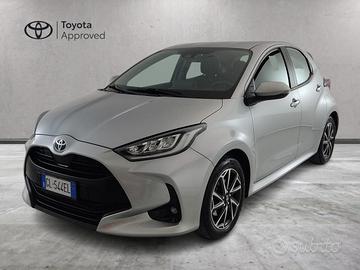 TOYOTA Yaris IV 2020 - Yaris 1.5h Style