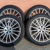 cerchi in lega originali R 17 per Alfa Romeo 147 e