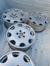 4 Cerchi in lega 16 Audi volkswagen