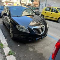 Lancia Delta 1.6 MJT DPF 105 CV Gold