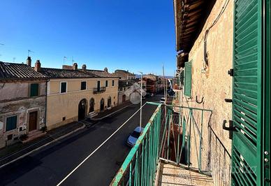3 LOCALI A FARNESE