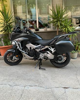 Honda Crossrunner traveller 800 2015 km 32500