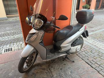 Malaguti centro 125 trattabile